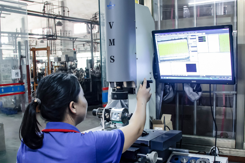 microscope projector